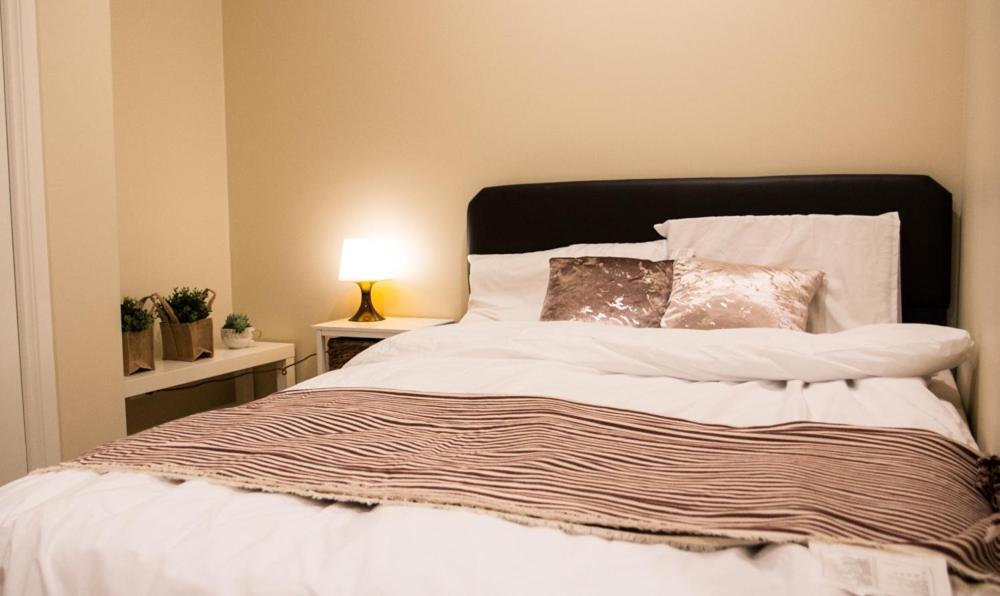 T&M House Hotel Strathfield ภายนอก รูปภาพ